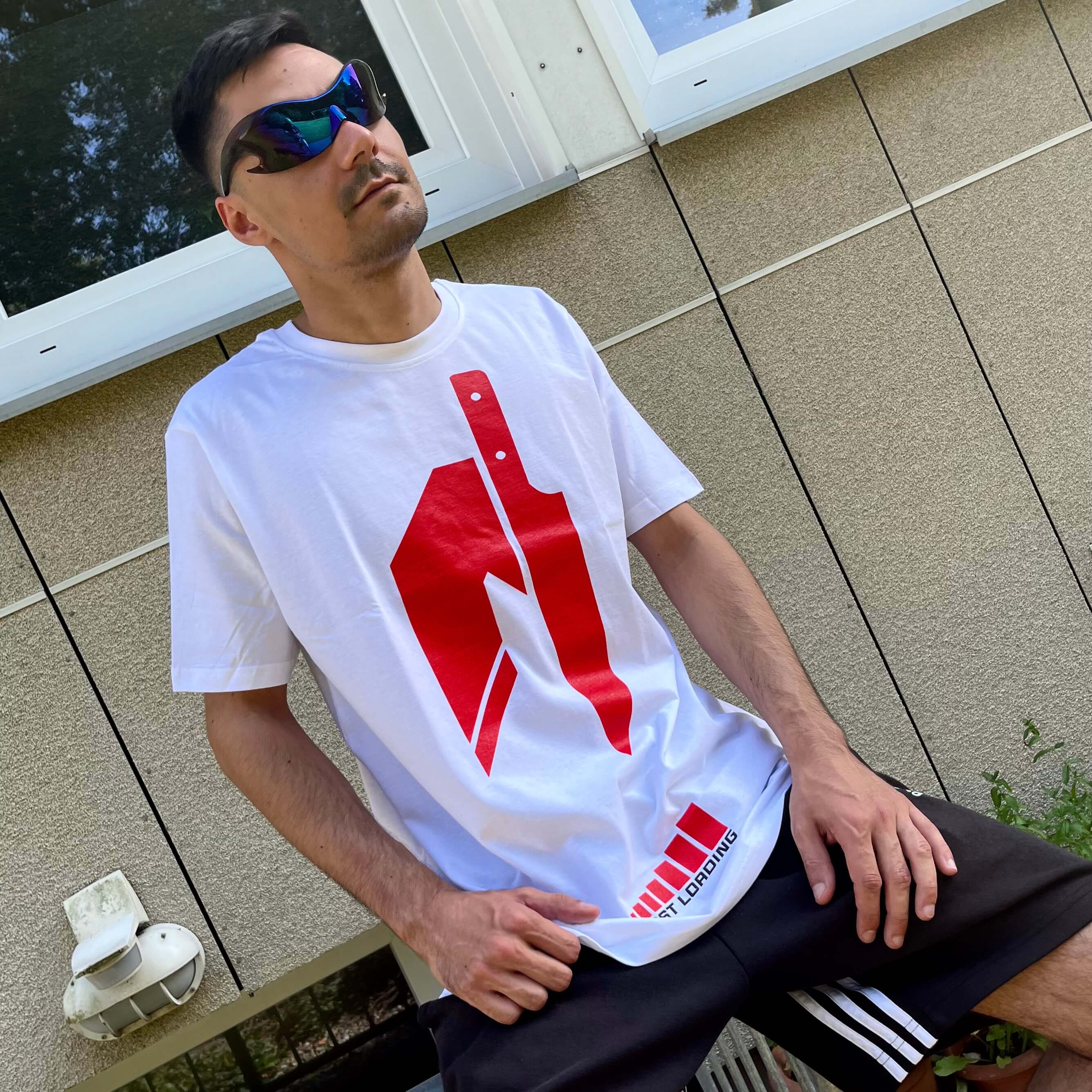 myng_boost_load_shirt_weiss_shoot
