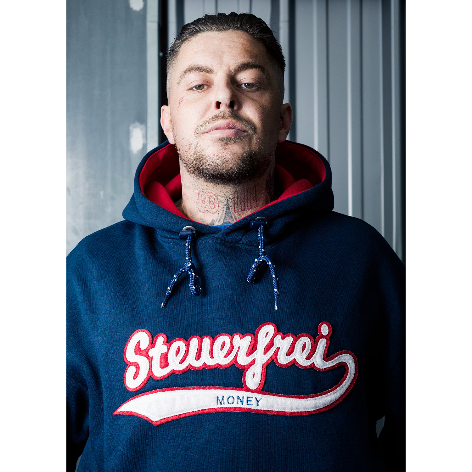 steuerfreimoney_90s_hoodie_navy_07