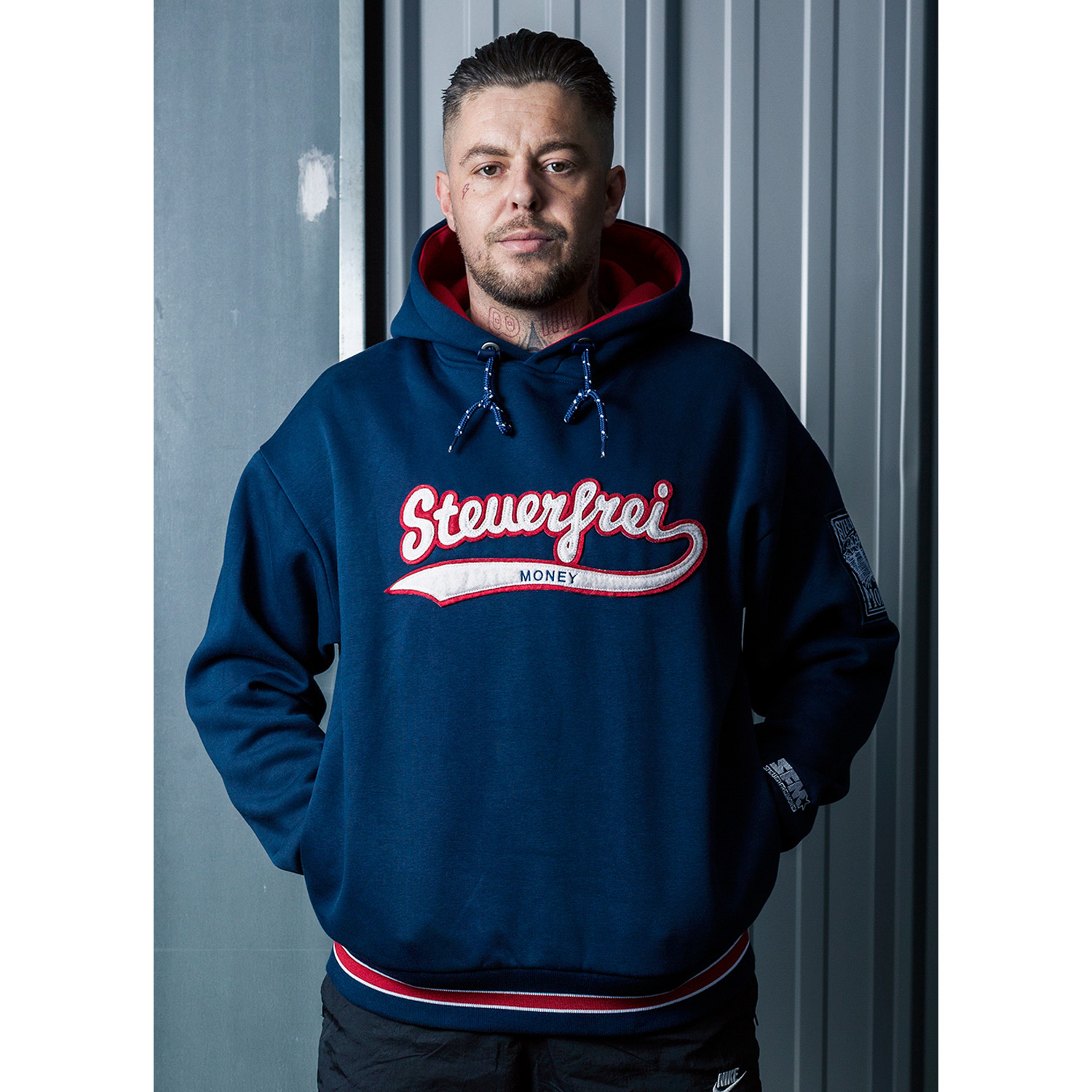 steuerfreimoney_90s_hoodie_navy_02